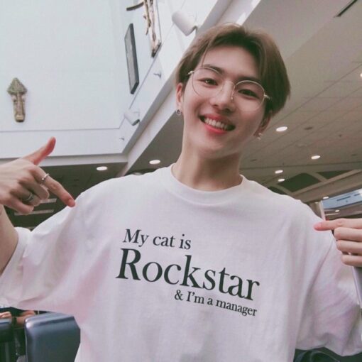My Cat Is Rockstar And I'm A Manager T-Shirt For Unisex