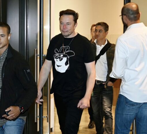 Elon Musk Rodeo Doge Remill T-Shirt