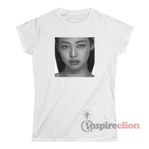 Blackpink Jennie Kim Face Vogue T-Shirt