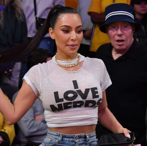 Kim Kardashian I Love Nerds T-Shirt