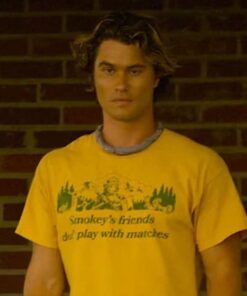 Outer Banks John B Smokey's Friends Don't Play T-Shirt